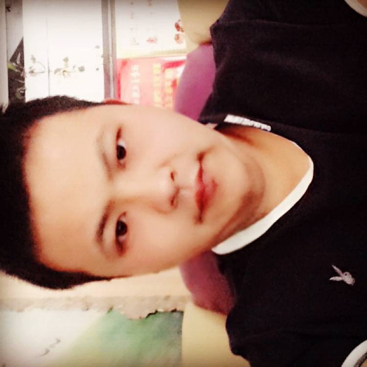 落后停止秋月的照片