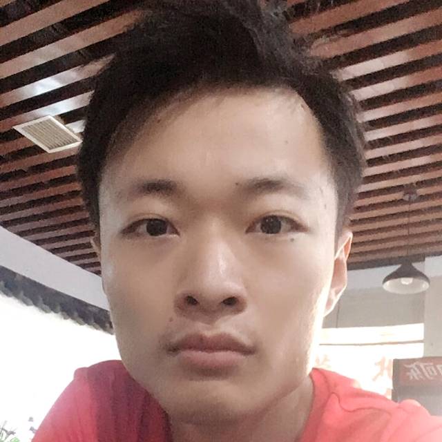 越来哥哥的照片