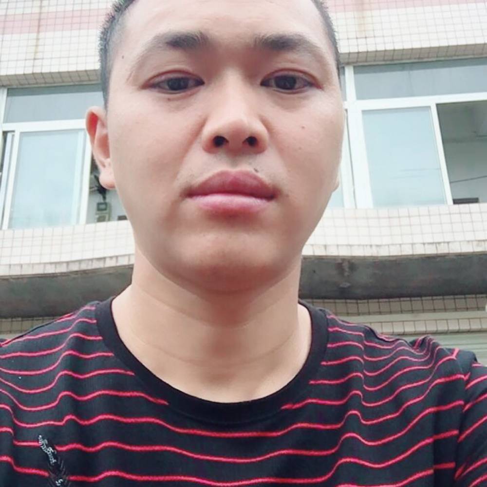 颜友的照片