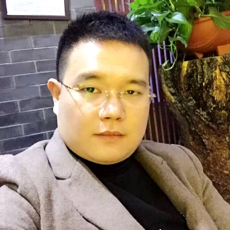 激昂等于野狼的照片