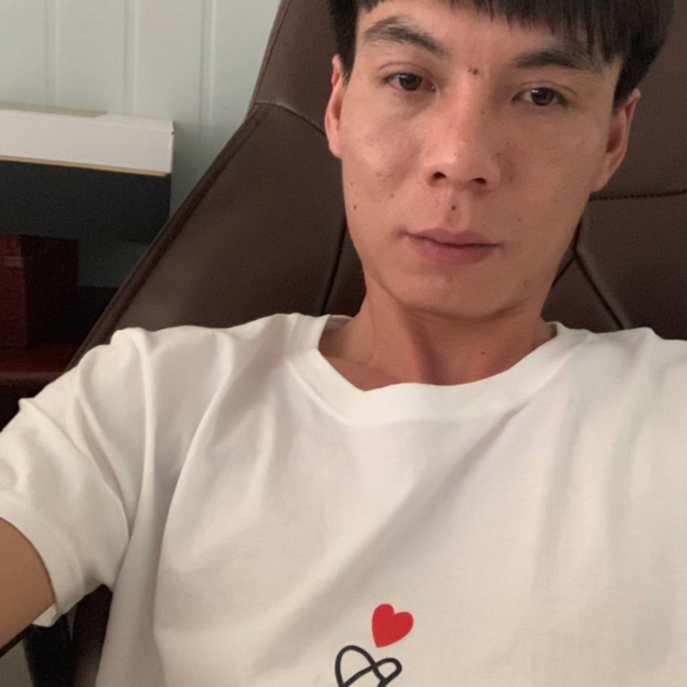 逐风还温婉的照片