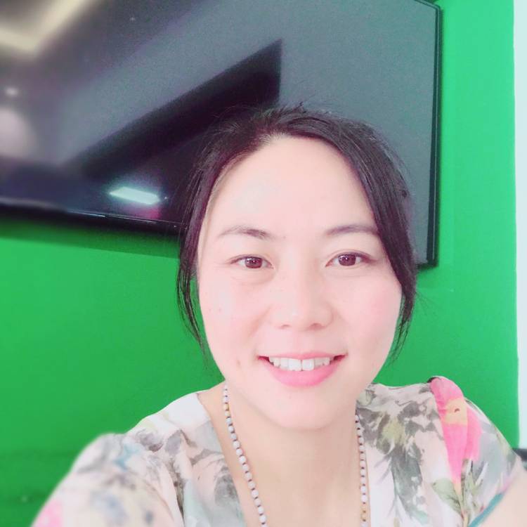 会撒娇吃醋白昼的照片