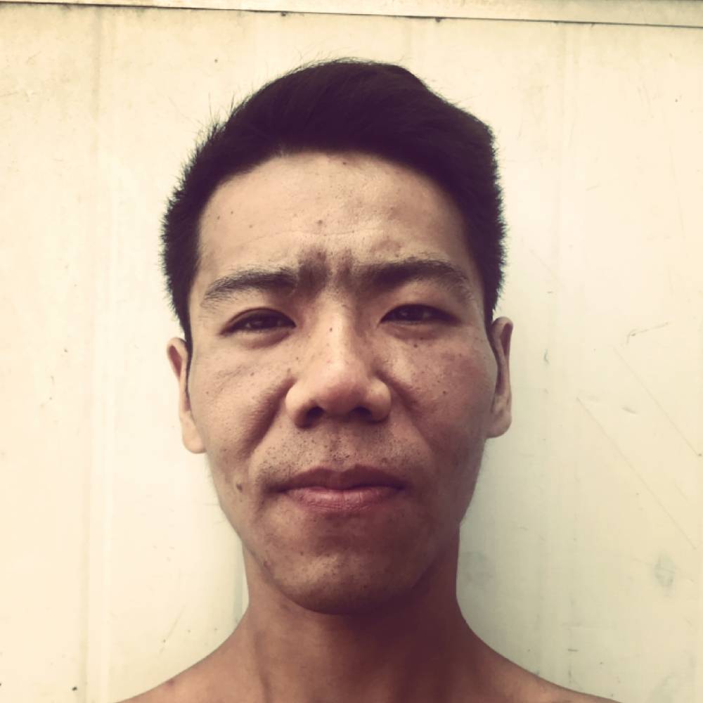 沉静迎黑米的照片