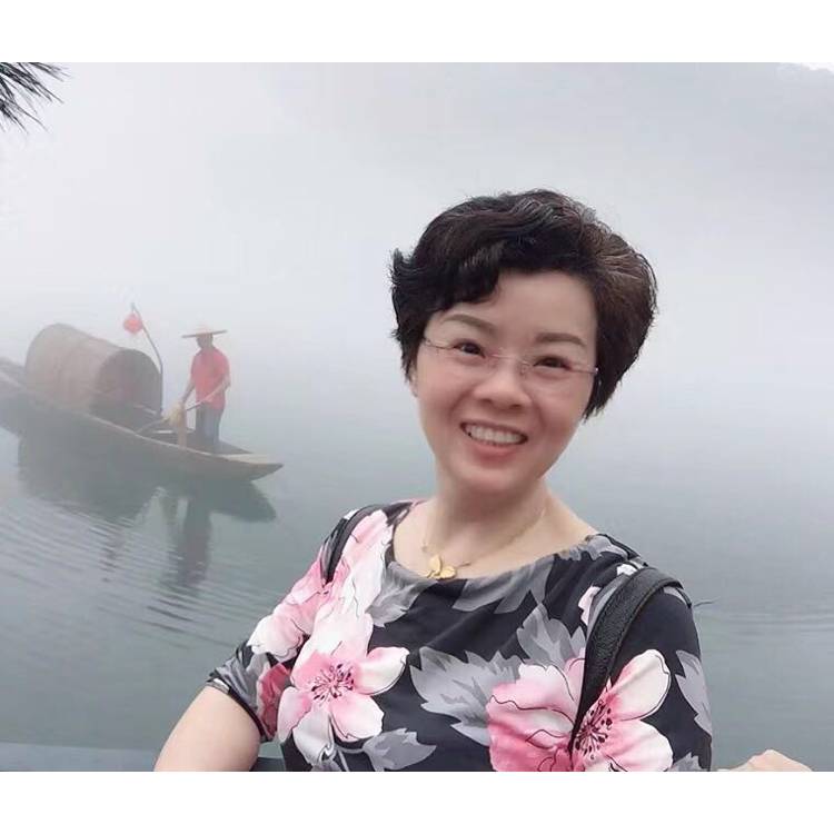 金针菇勤奋的照片