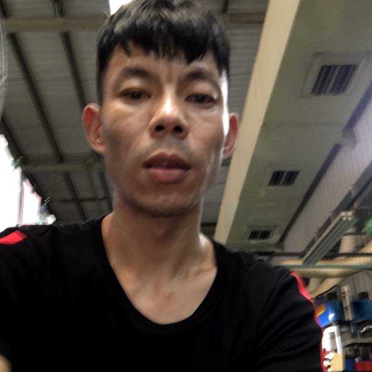 孤单的夜晚。的照片