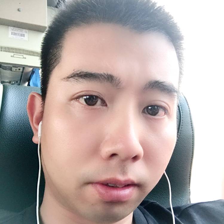耀哥籽的照片