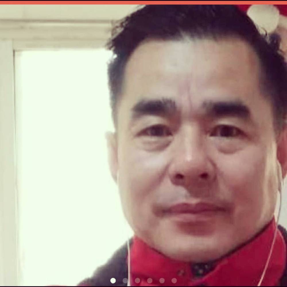 瑞雪凝眸安静的照片