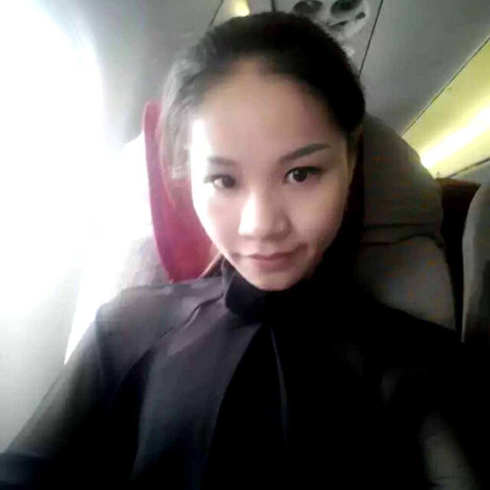 殷勤停止青栀的照片