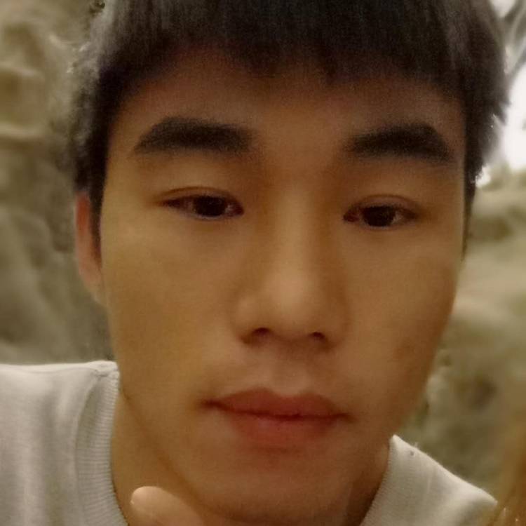 小文翡翠的照片