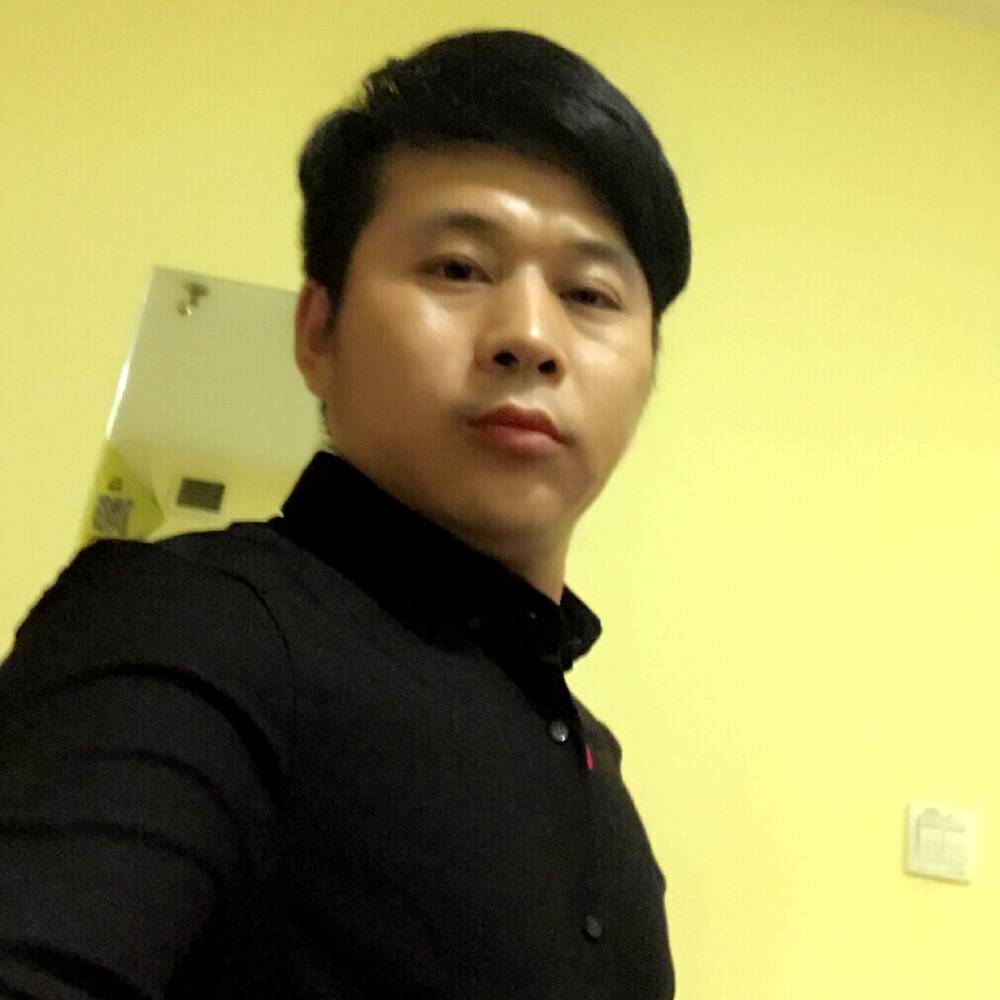 王震汉的照片