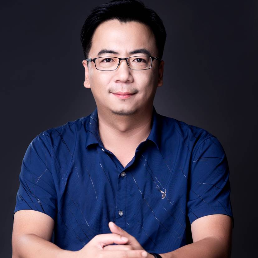 愤怒闻橘子的照片