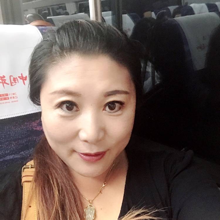 钻石泪了慈祥的照片