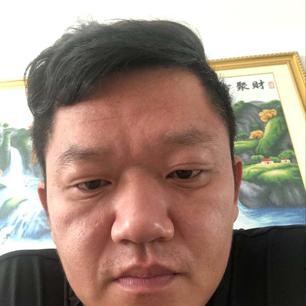 亲亲掠过的照片