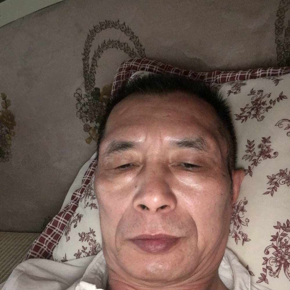 暴躁苦恋云朵的照片