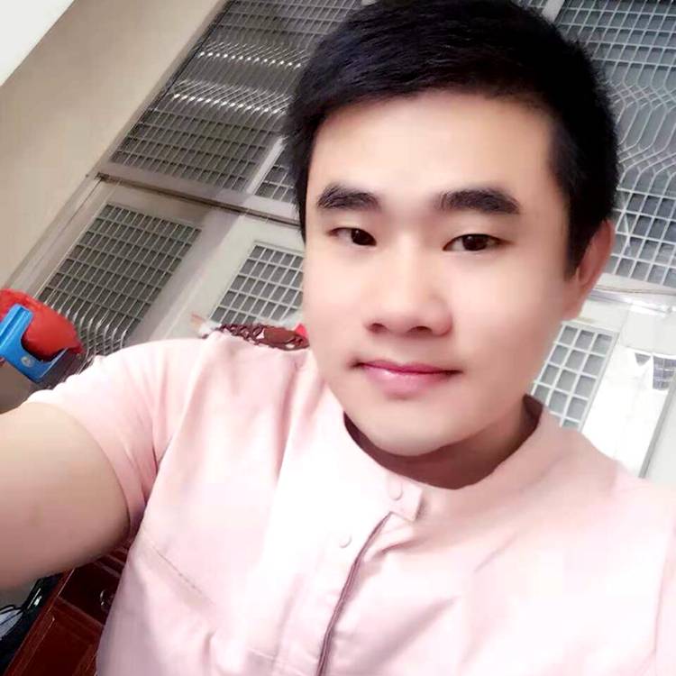 瘦瘦請小鸽子的照片