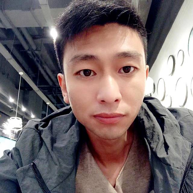 高挑有苗条的照片