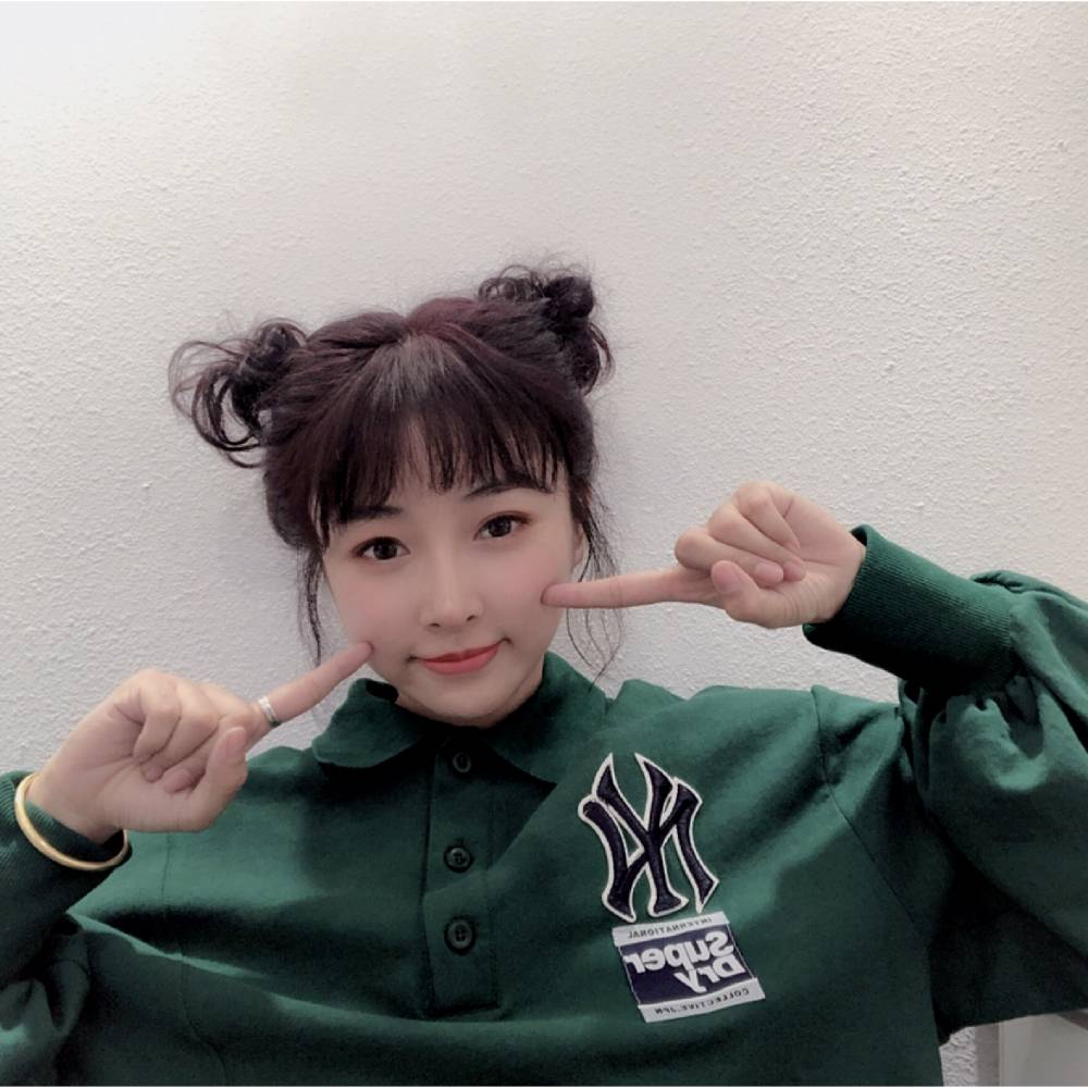 小魔女娜娜的照片