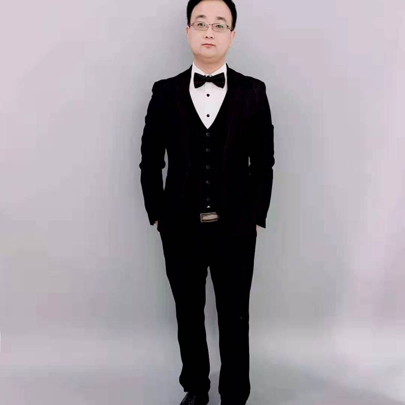 LU大帅的照片