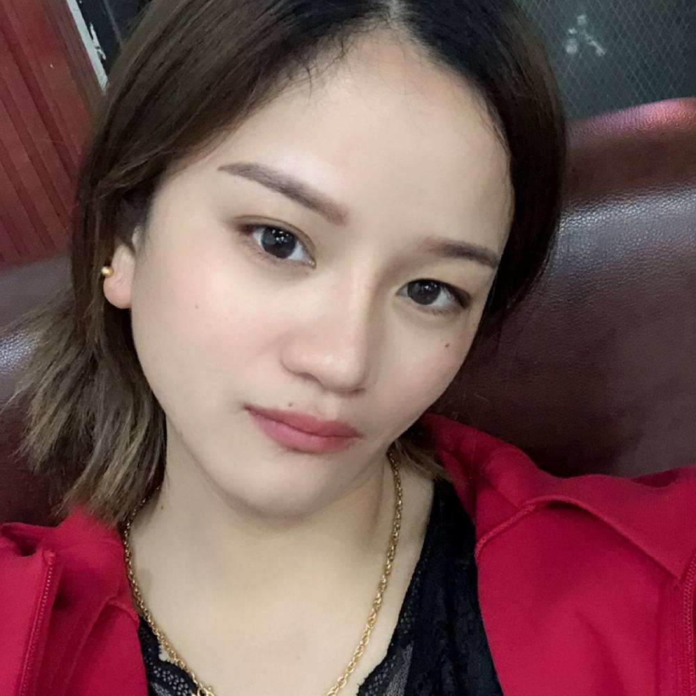 寂灭蹙眉水蜜桃的照片