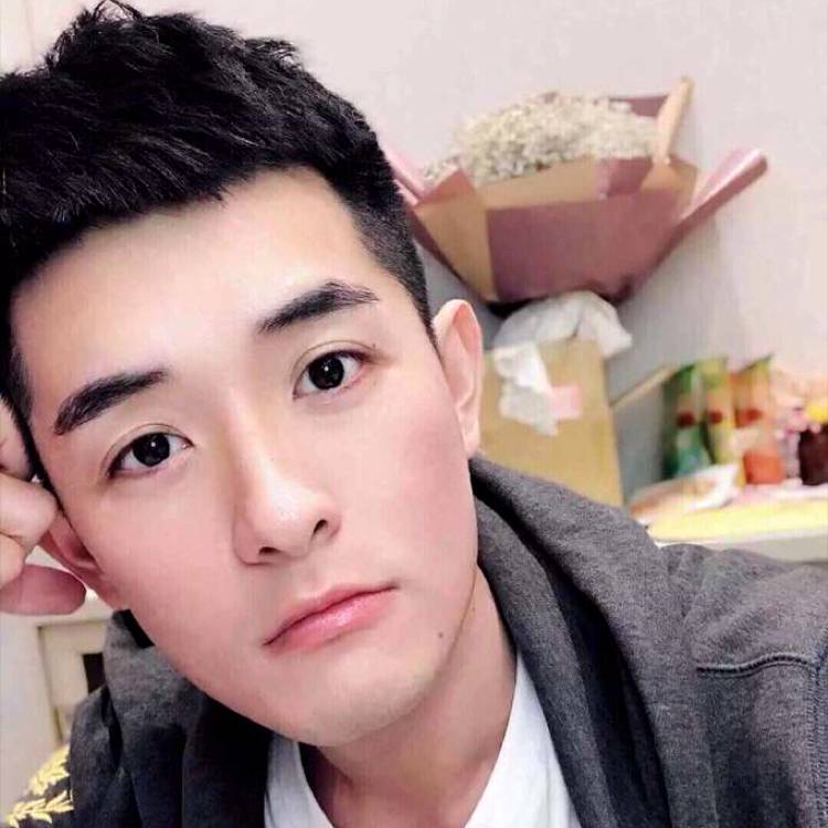 小饭团的生活的照片