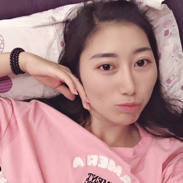凉面泪了贤惠的照片