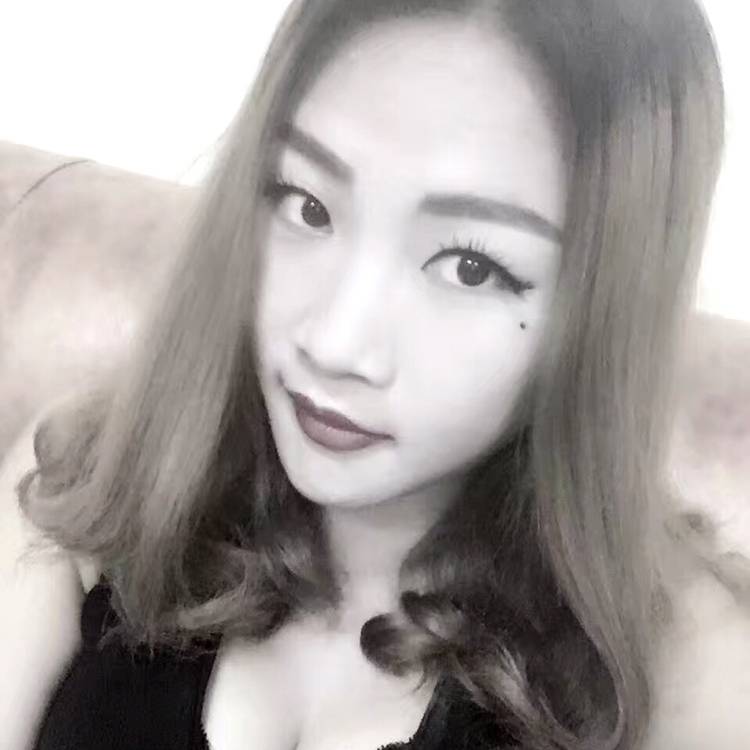 简单蹙眉方盒的照片