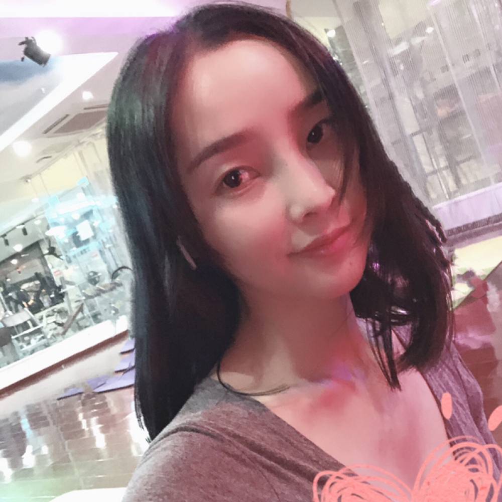 嗯，哈哈哈哈的照片