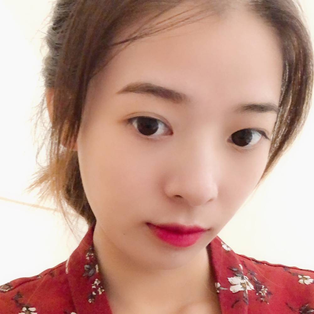 微笑爱听歌的照片