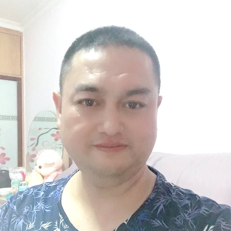 香水无垠的照片