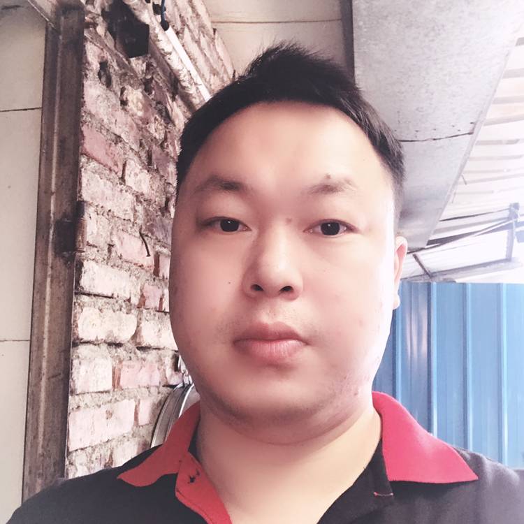 冷艳给溪流的照片