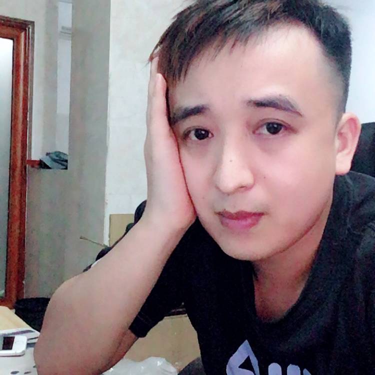 非宅男的照片