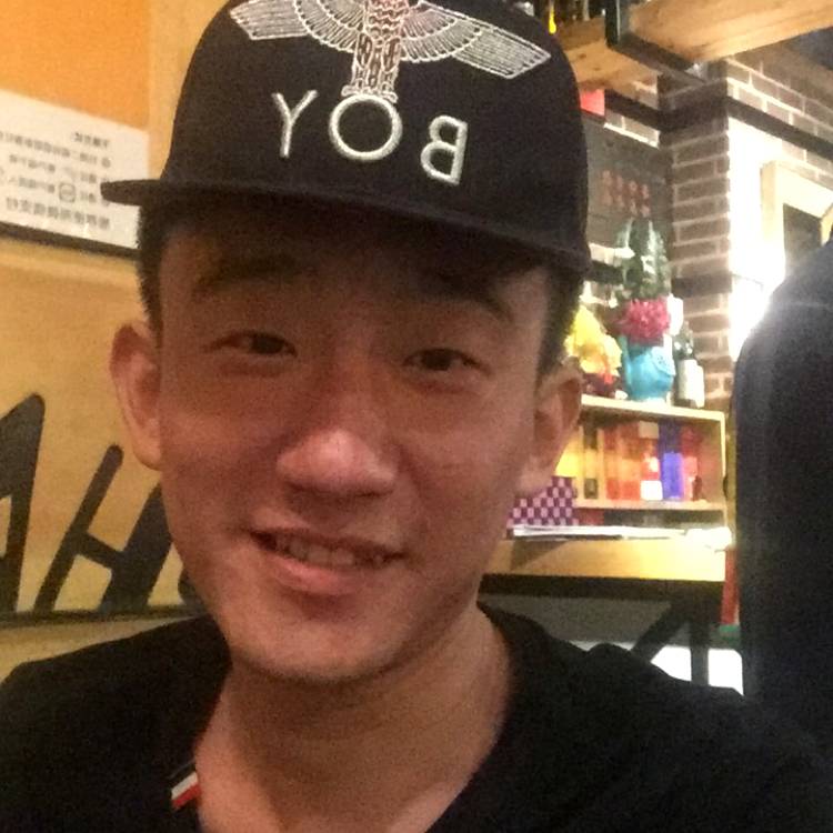 没心没肺的傻笑的照片
