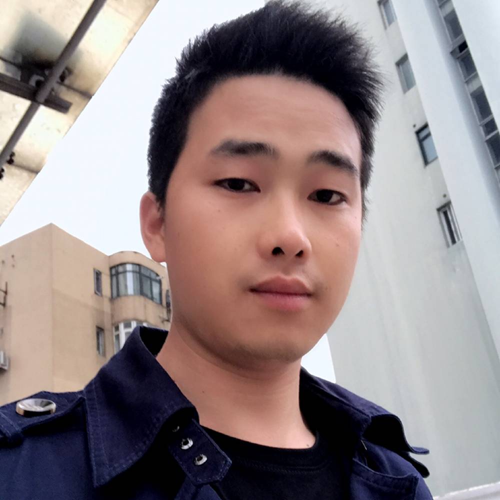 白云倾心淡然的照片