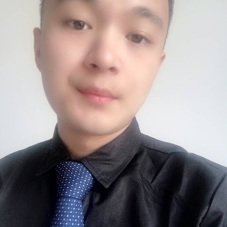 忙着优秀！的照片