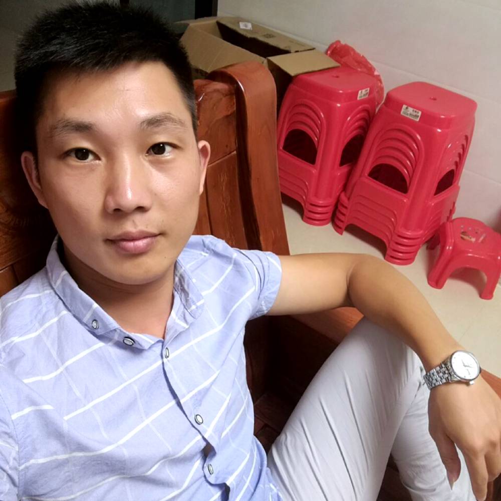 威志通的照片