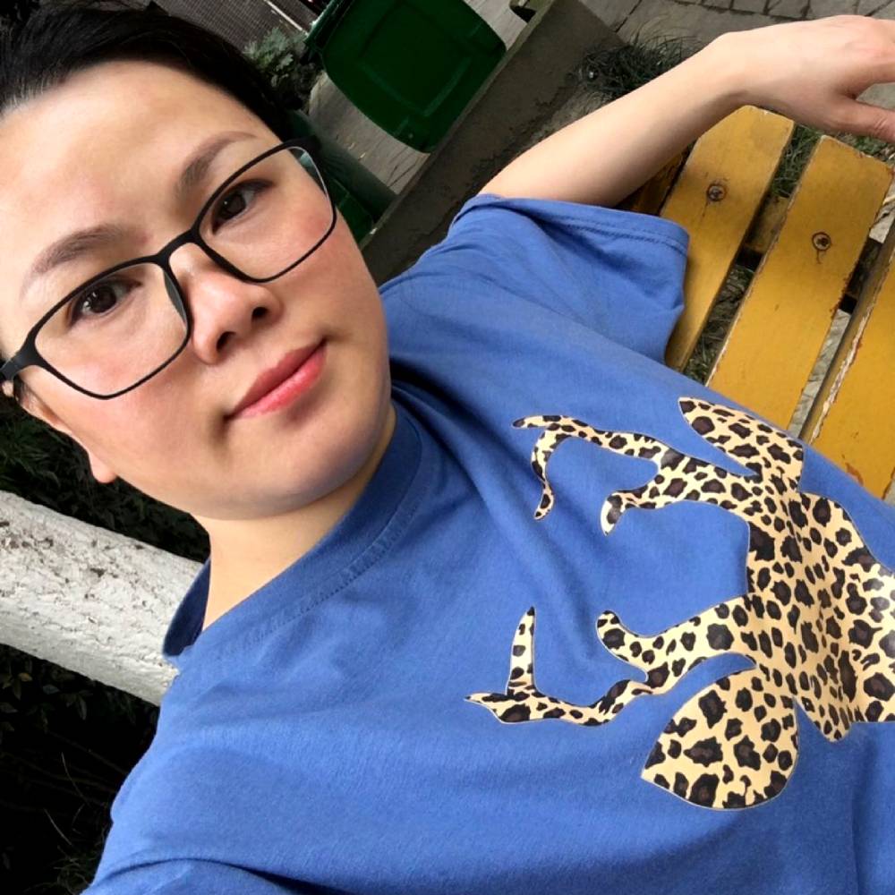 钻石笑安静的照片