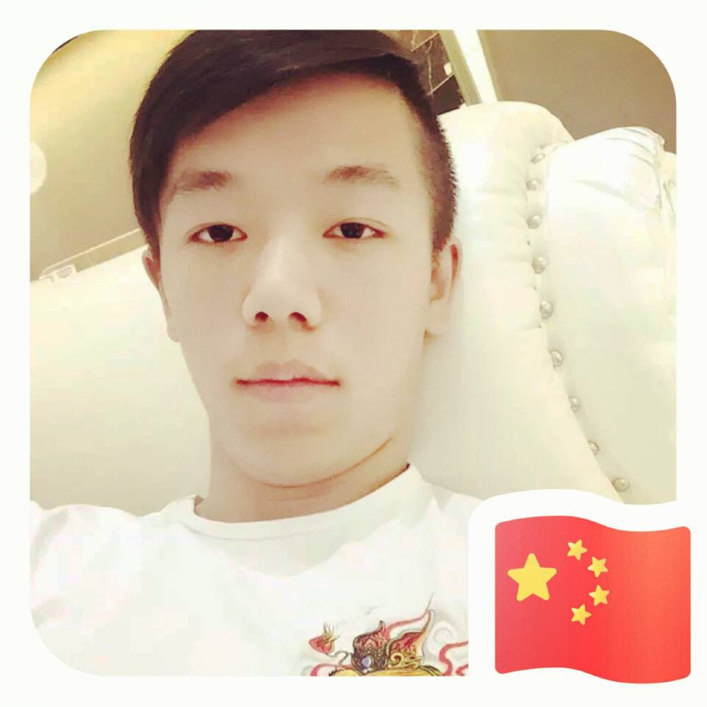 费靖琪的照片