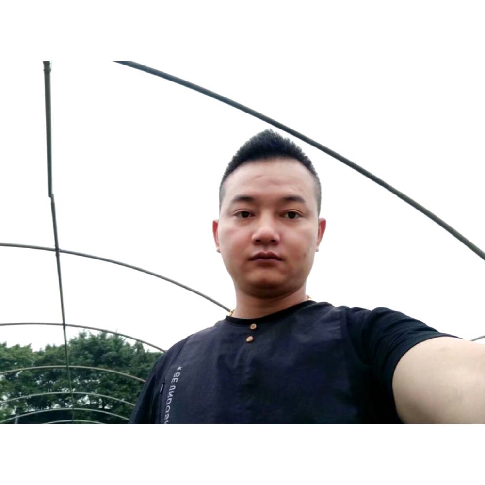 幻殇俊逸的照片