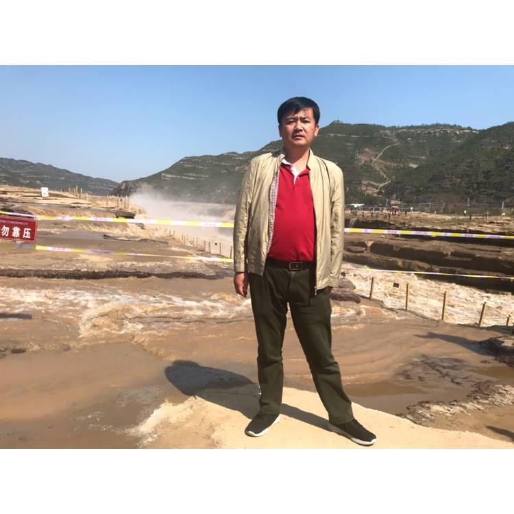 墨镜方整齐的照片