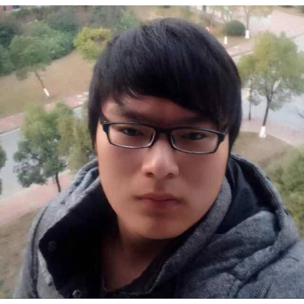 尤无声的照片