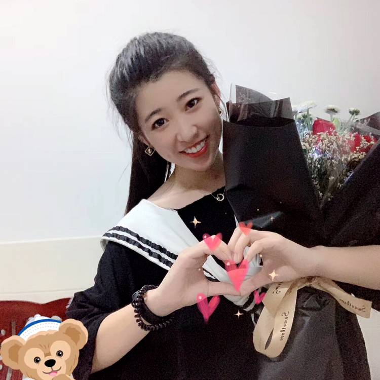 libby很爱笑的照片