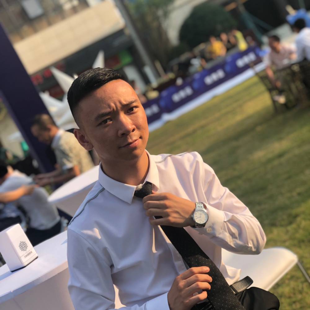 我睡左边的照片