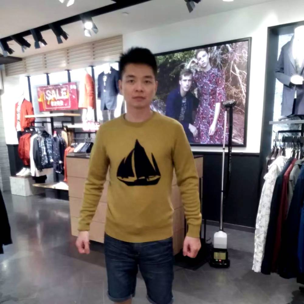 @品男的照片