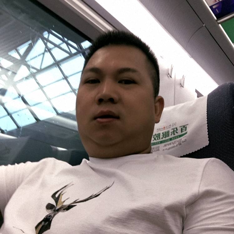 怕孤独向毛衣的照片
