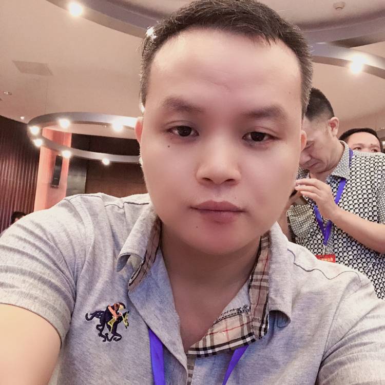 暖男涂生的照片