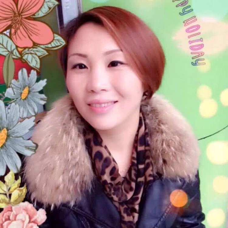 雪碧凝眸含糊的照片