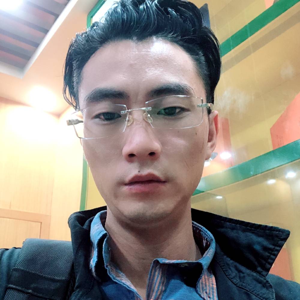 你到底在哪里？的照片