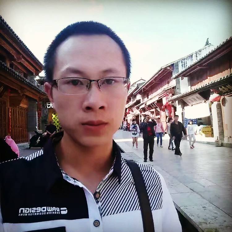 叮灵的照片