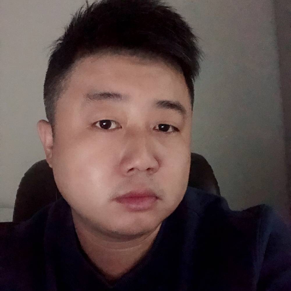 歪木头的照片