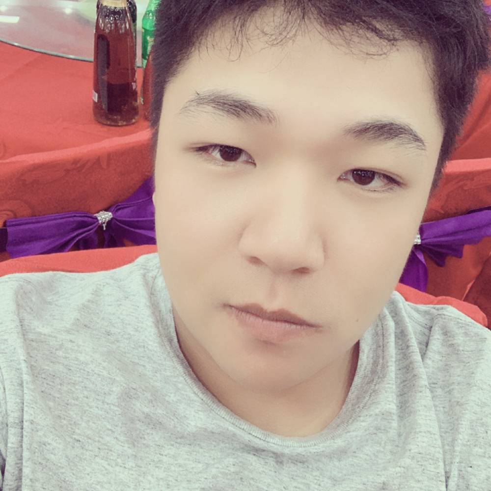 小蘑菇倾心风趣的照片